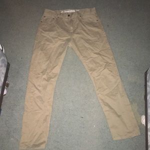 Men's Denizen from Levis Taper Fit Khaki Jeans